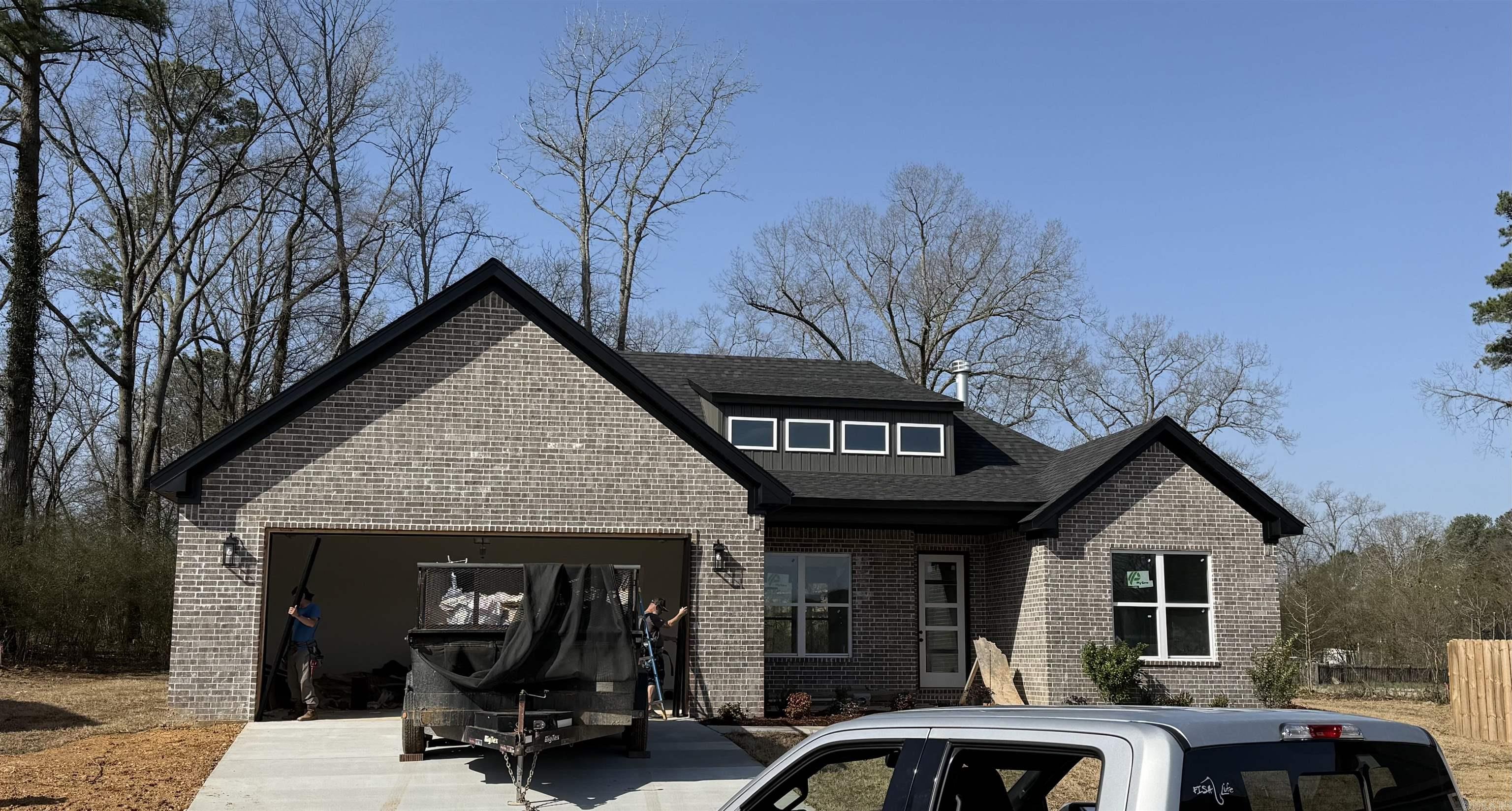 CORAL RIDGE - Residential