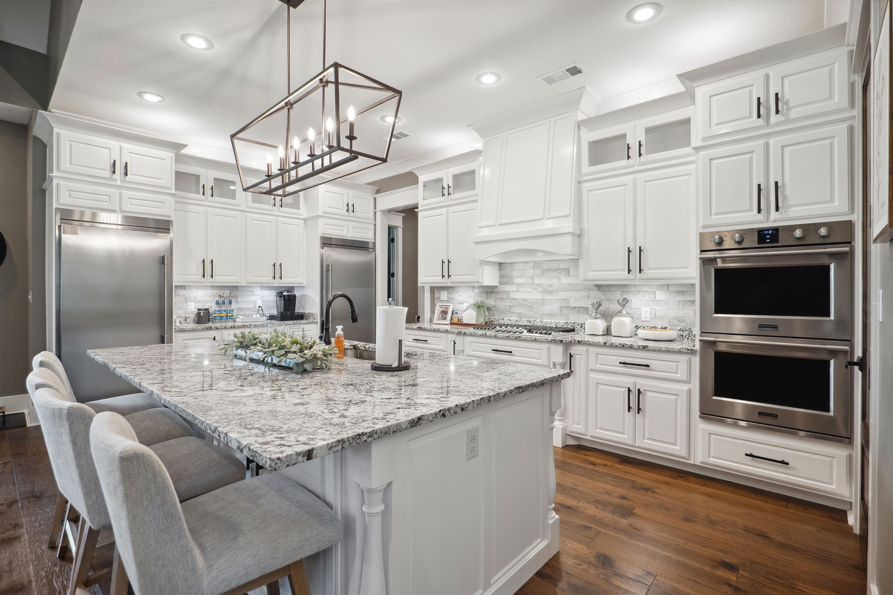 SLOAN LAKE ESTATES - Residential