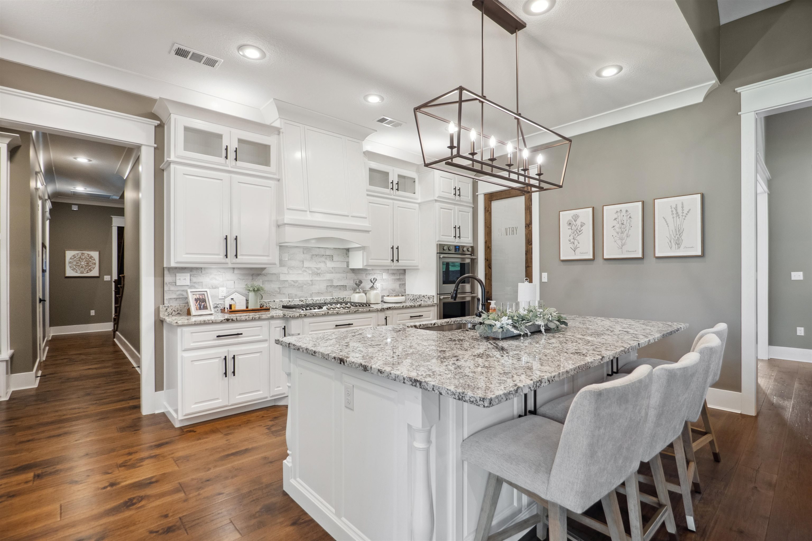 SLOAN LAKE ESTATES - Residential