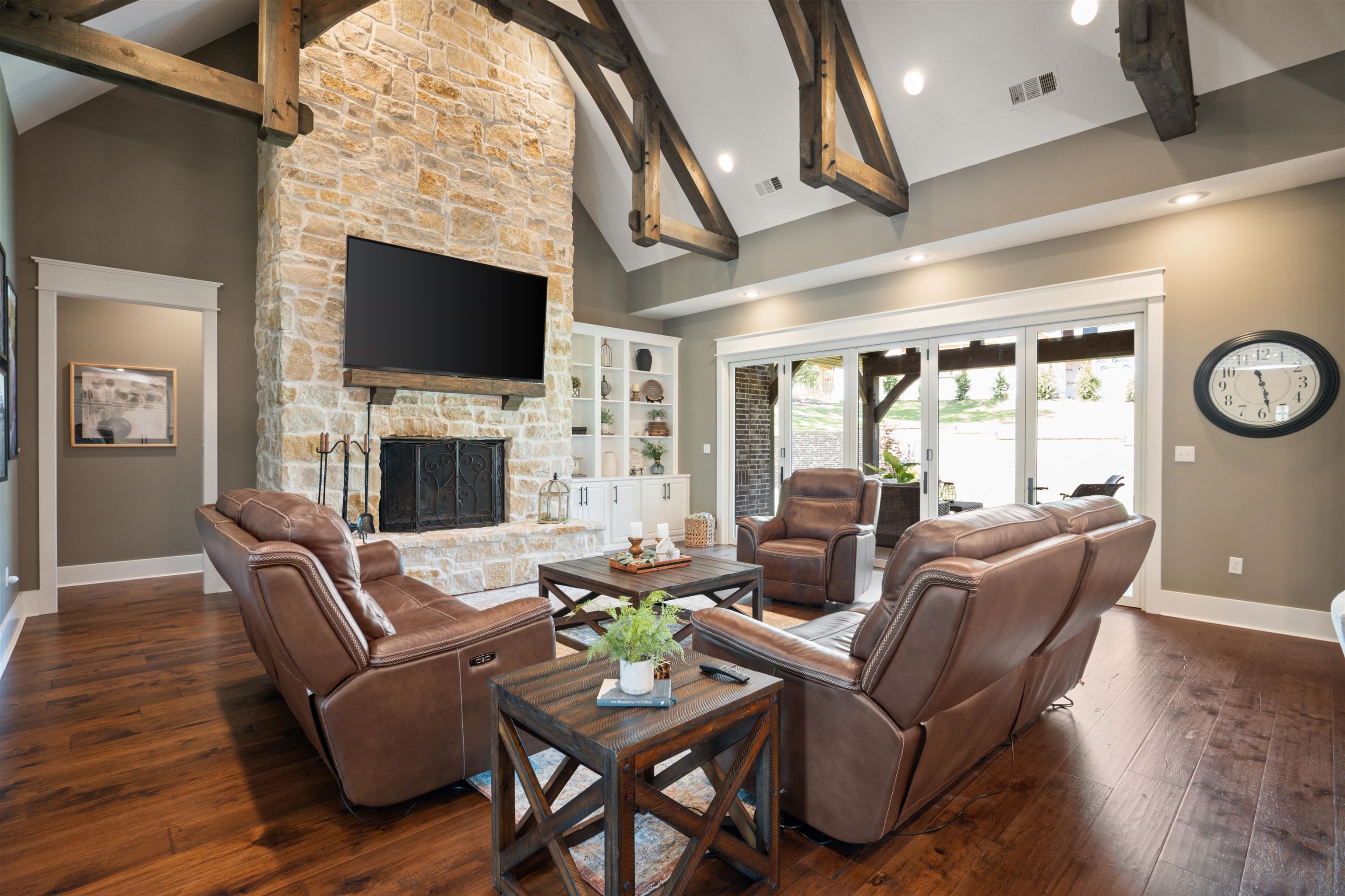 SLOAN LAKE ESTATES - Residential