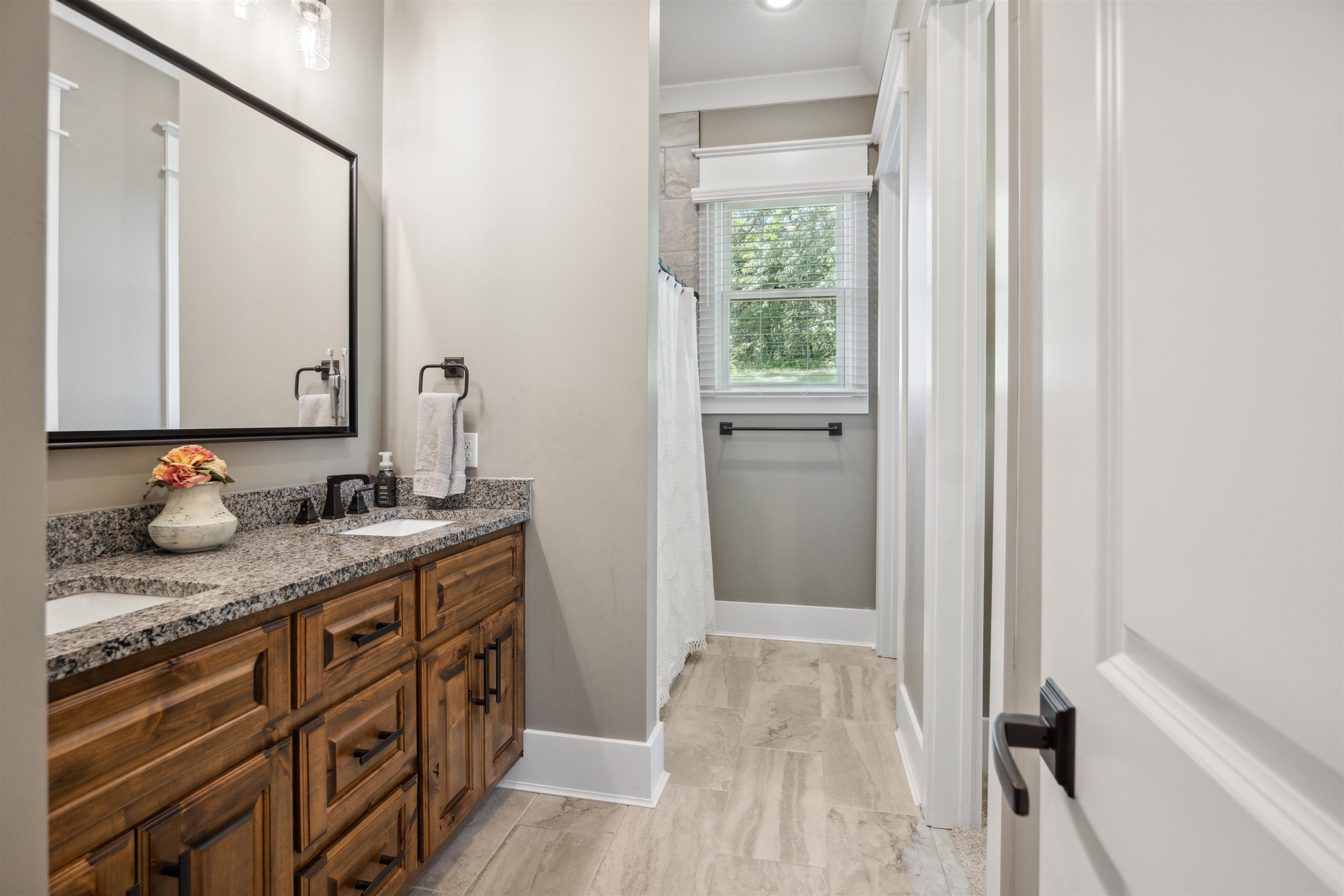 SLOAN LAKE ESTATES - Residential
