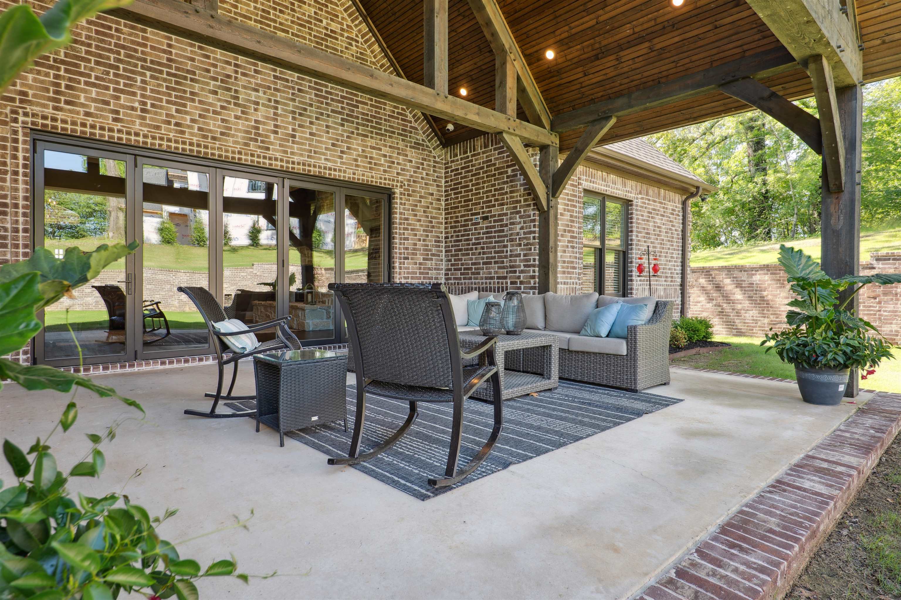 SLOAN LAKE ESTATES - Residential