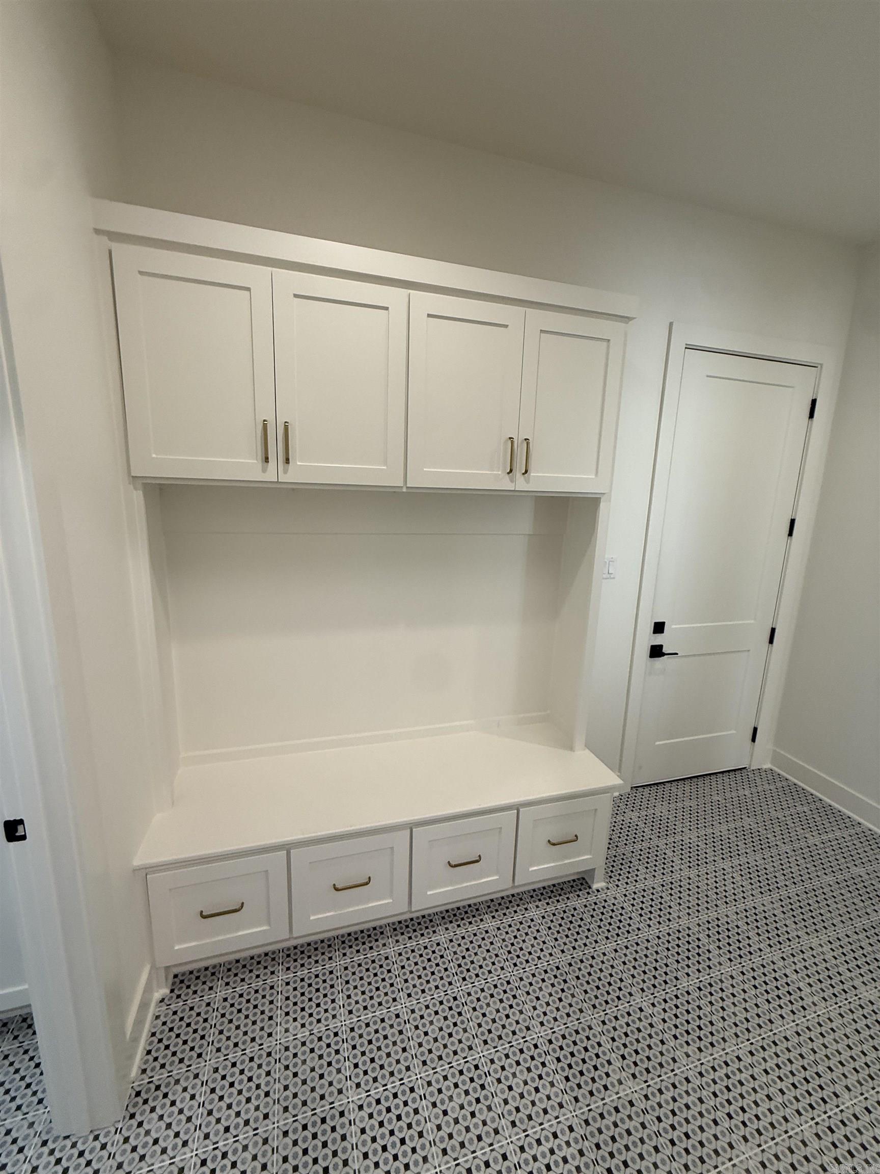 CHENAL VALLEY ABINGTON COURT - Residential