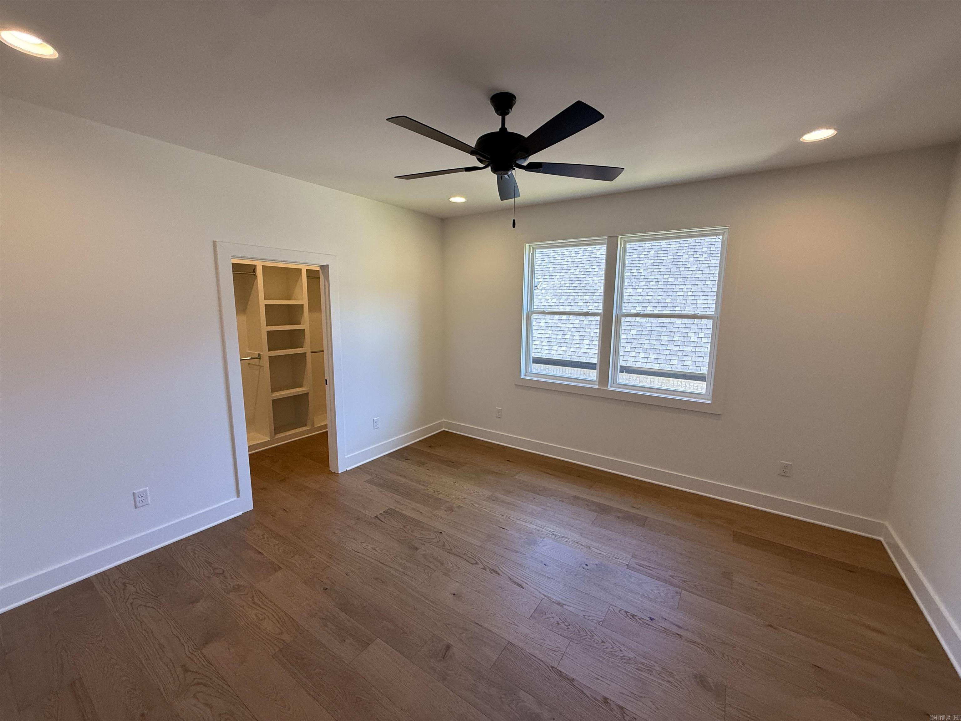 CHENAL VALLEY ABINGTON COURT - Residential