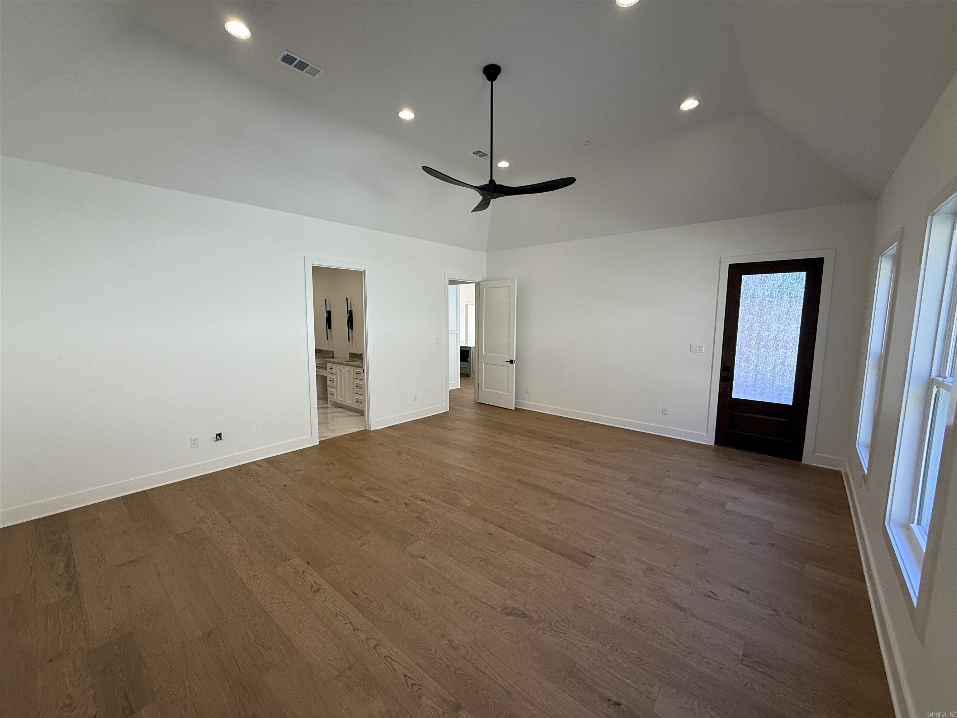 CHENAL VALLEY ABINGTON COURT - Residential