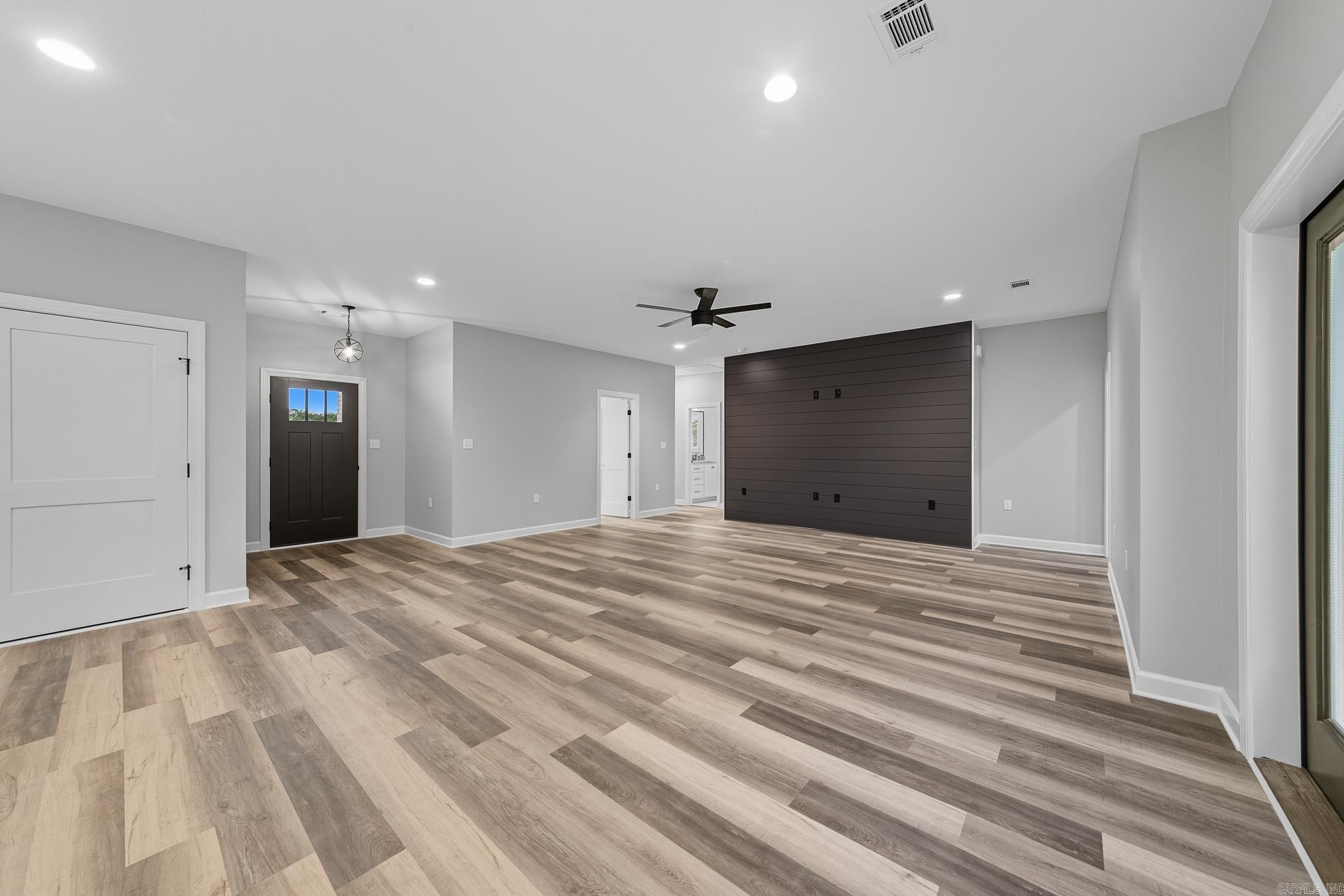 Pleasant Forest - Residential Lease