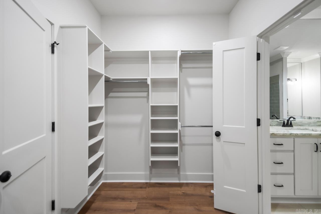 MILLERS GLENN - Residential