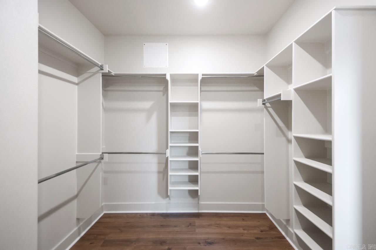 MILLERS GLENN - Residential