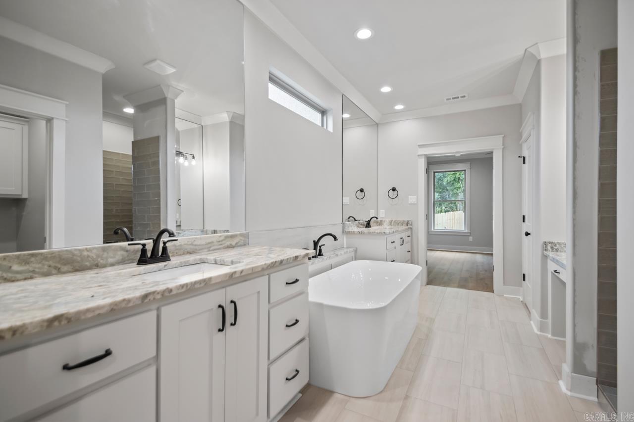 MILLERS GLENN - Residential