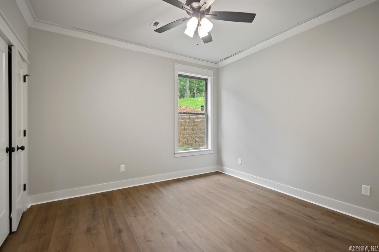 MILLERS GLENN - Residential