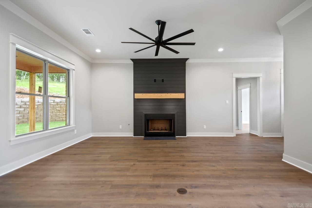 MILLERS GLENN - Residential