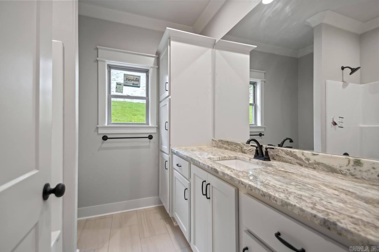 MILLERS GLENN - Residential