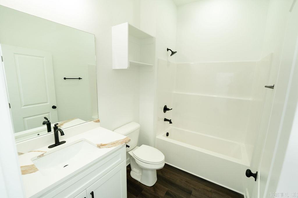 AGUA BLANCA VILLAGE - Residential