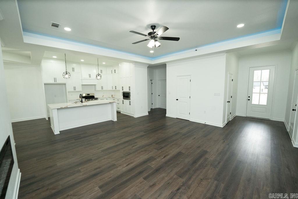 AGUA BLANCA VILLAGE - Residential