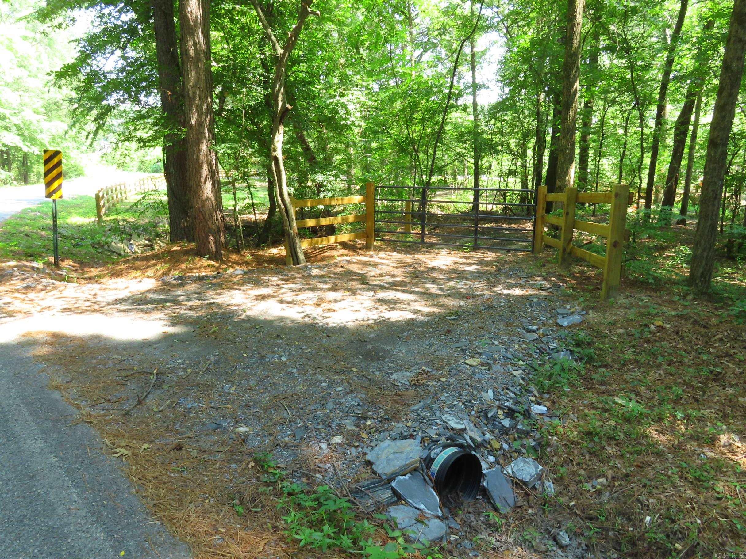 Metes & Bounds - Land