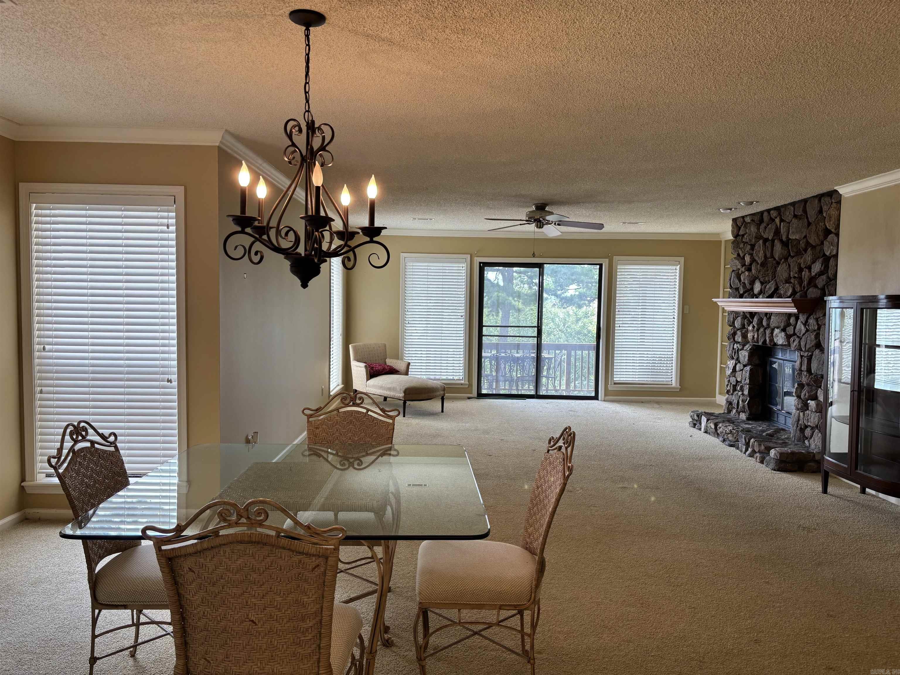 CEDAR CREST - Residential