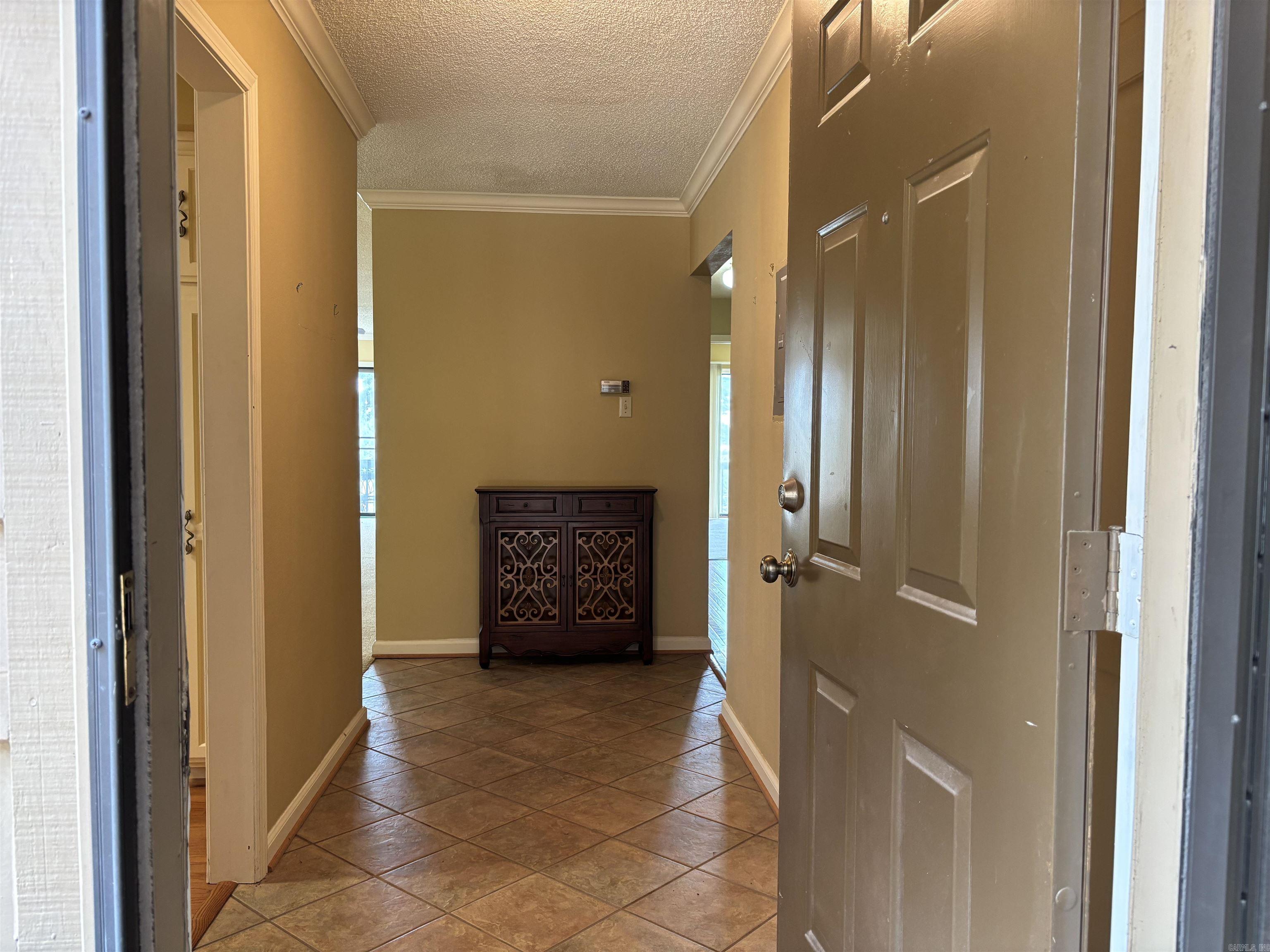 CEDAR CREST - Residential