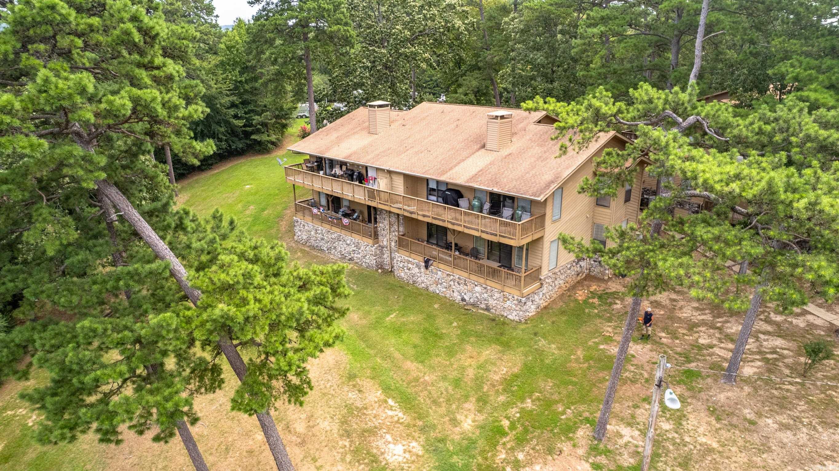 CEDAR CREST - Residential