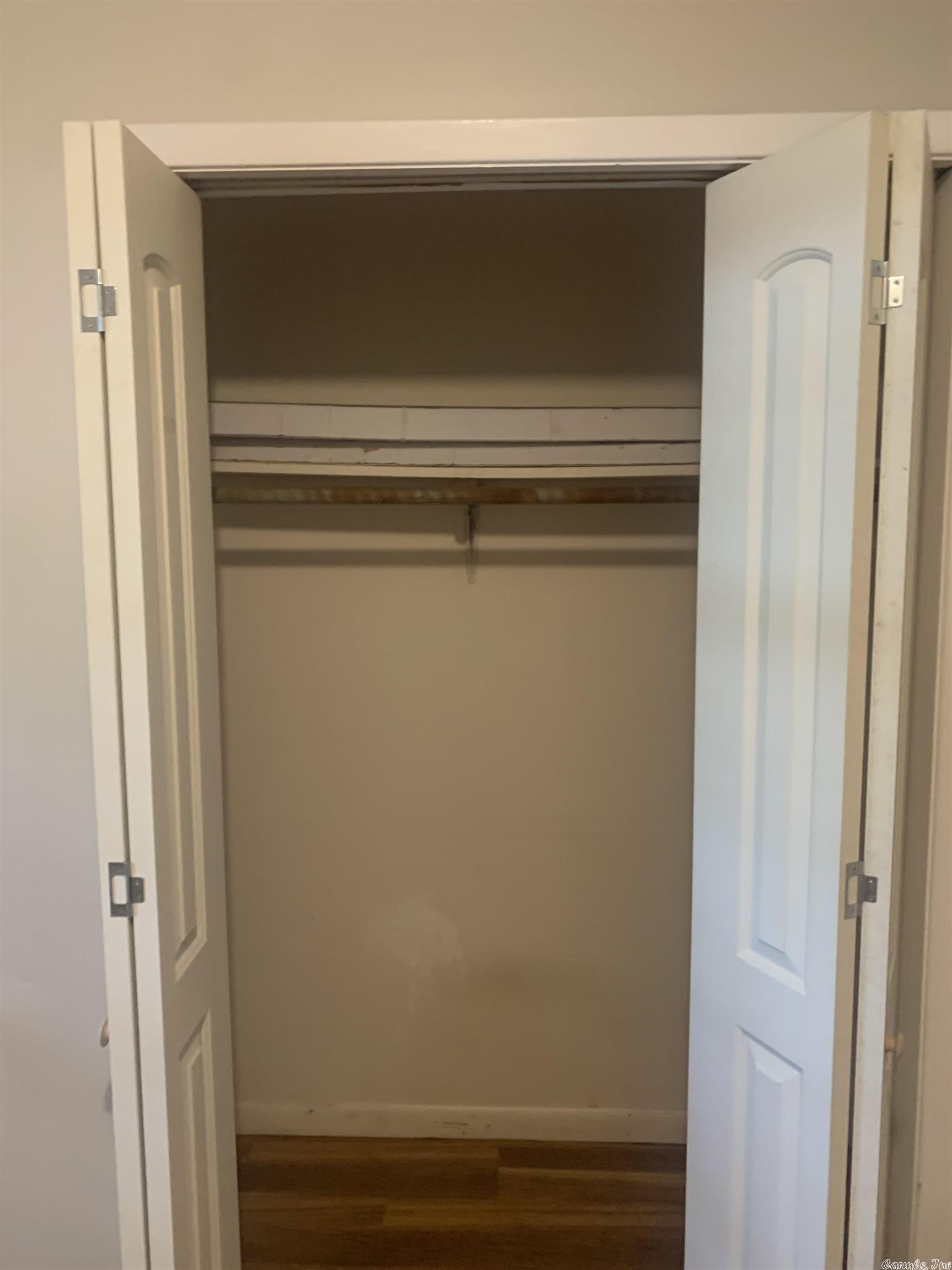 PAUL'S SUBD - Residential