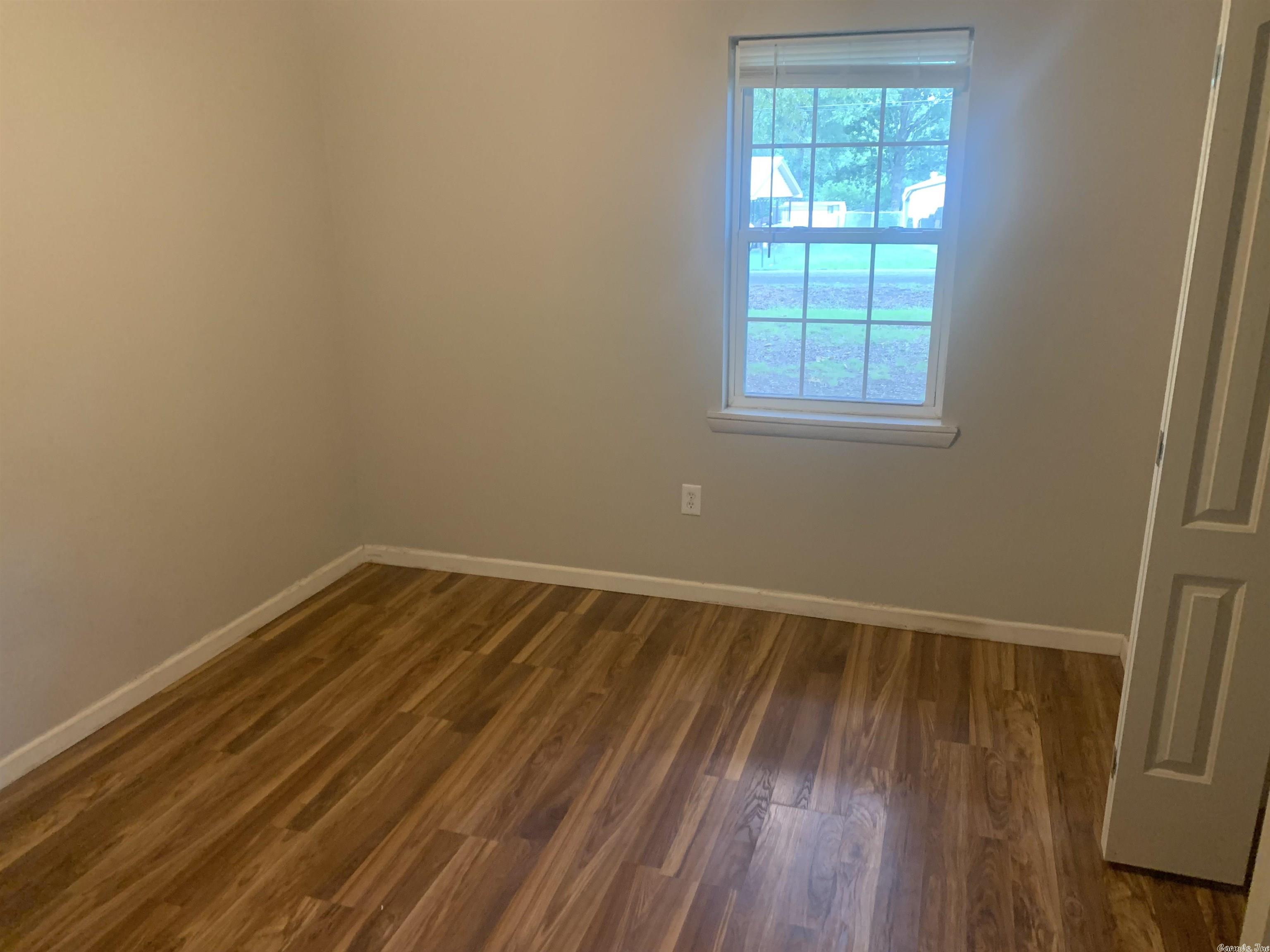 PAUL'S SUBD - Residential