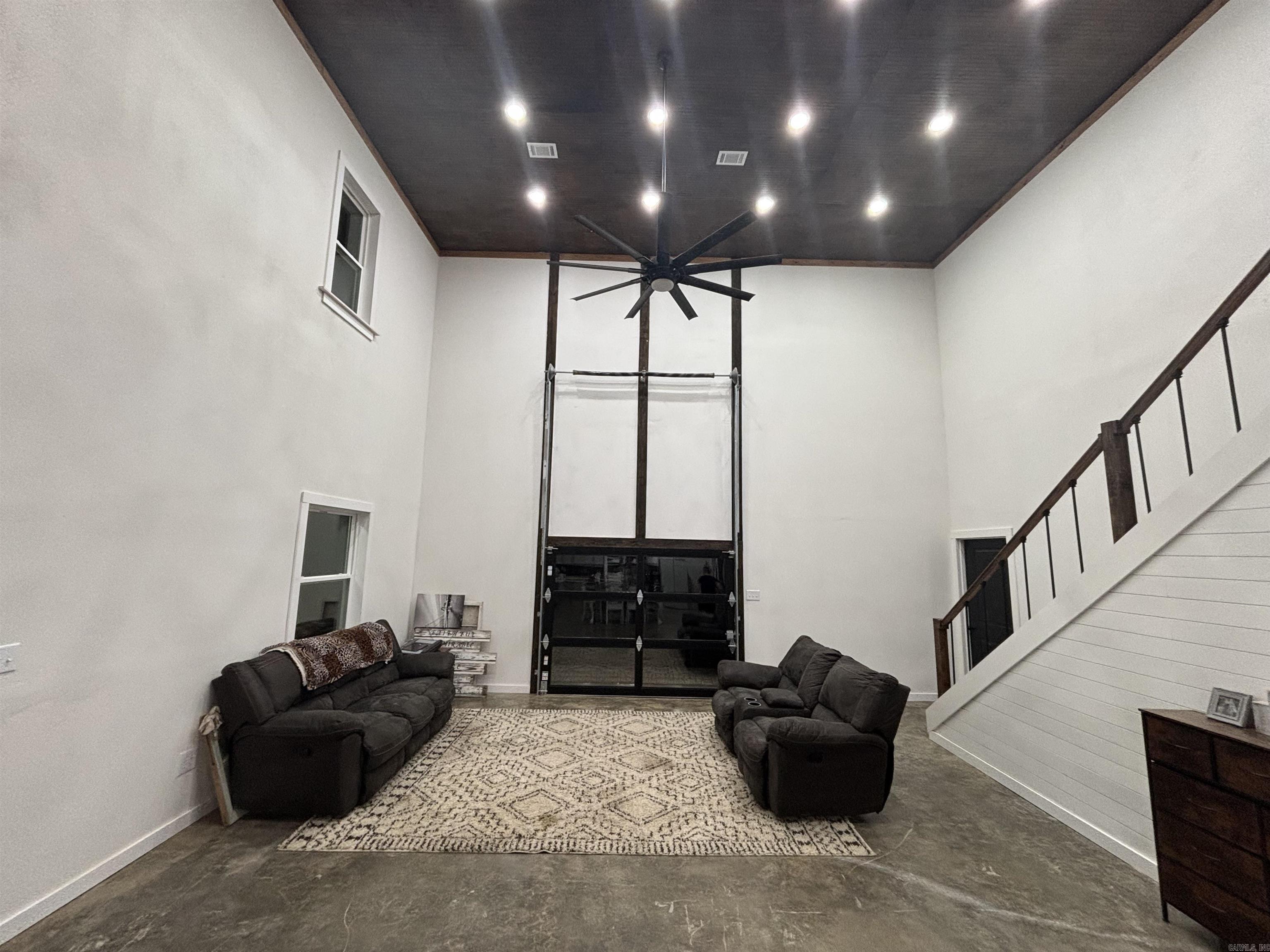 LITTLE BLAKELY - Residential