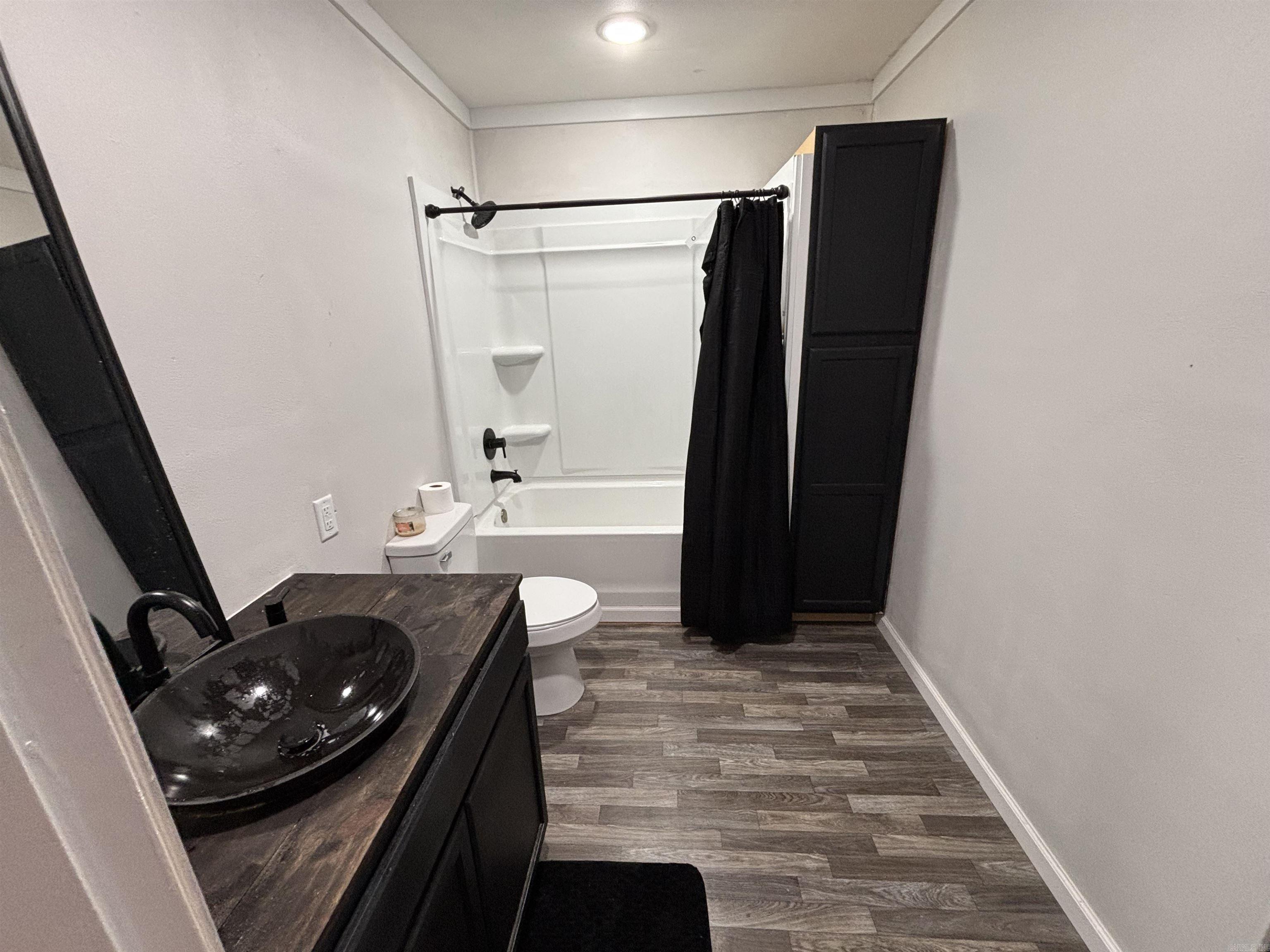 LITTLE BLAKELY - Residential