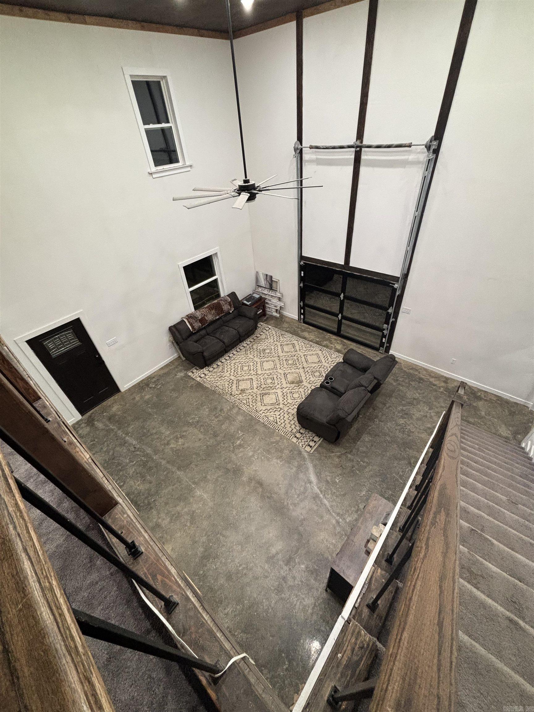 LITTLE BLAKELY - Residential