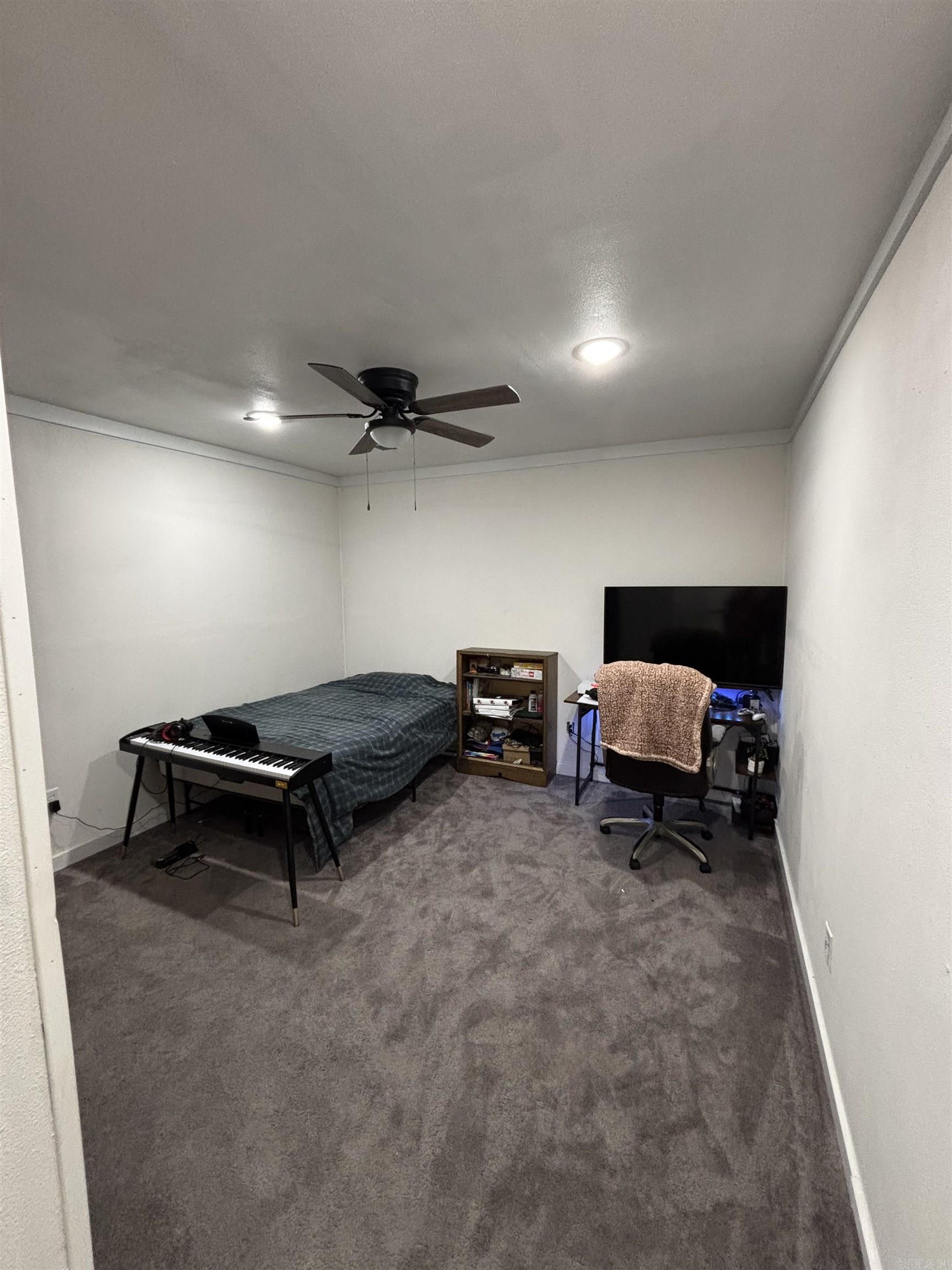 LITTLE BLAKELY - Residential