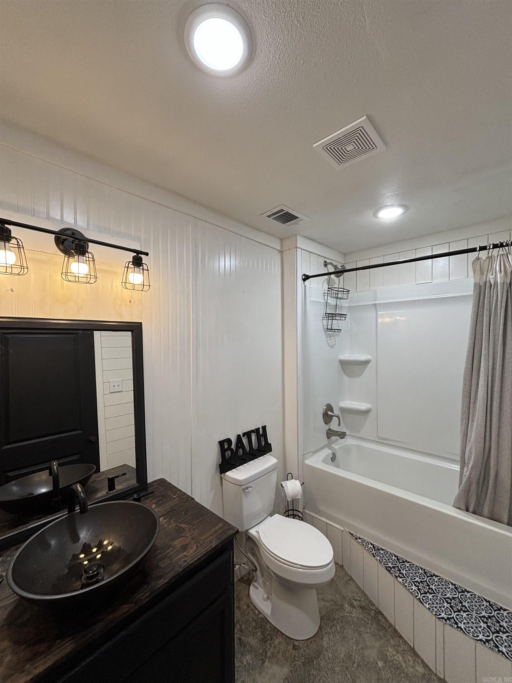 LITTLE BLAKELY - Residential