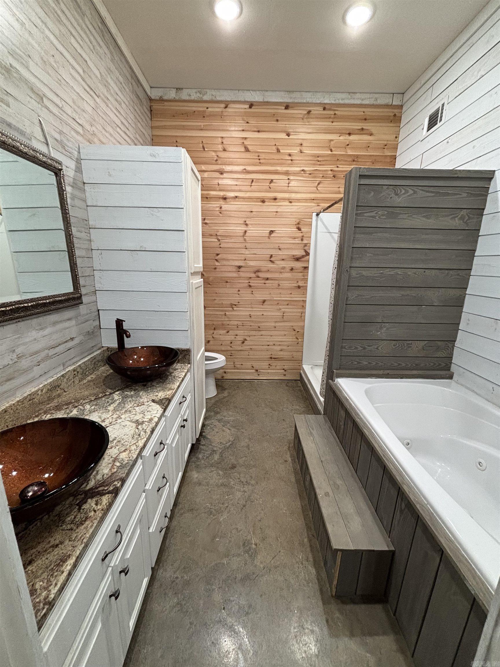 LITTLE BLAKELY - Residential