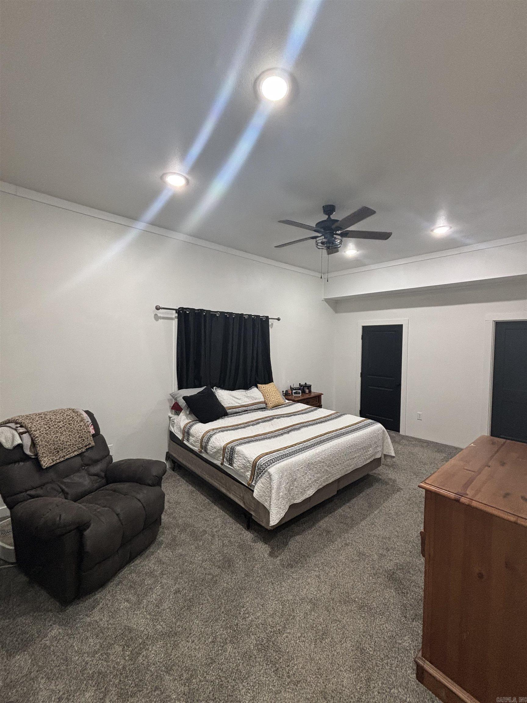 LITTLE BLAKELY - Residential