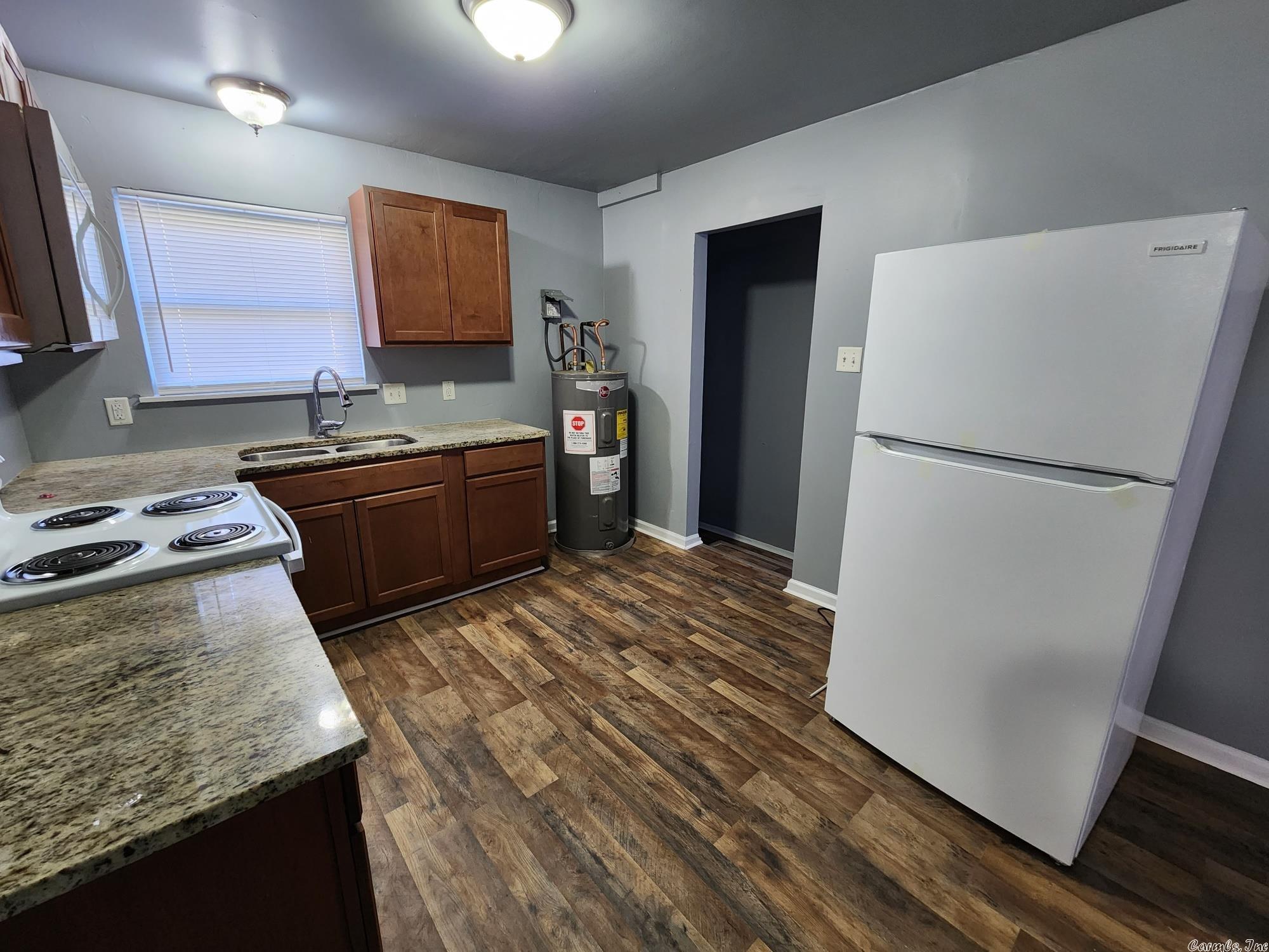 Meadow Park - Residential Lease