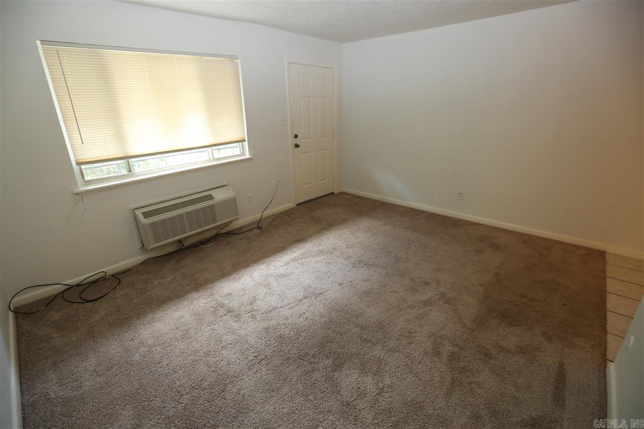 Pulaski Heights - Residential Lease