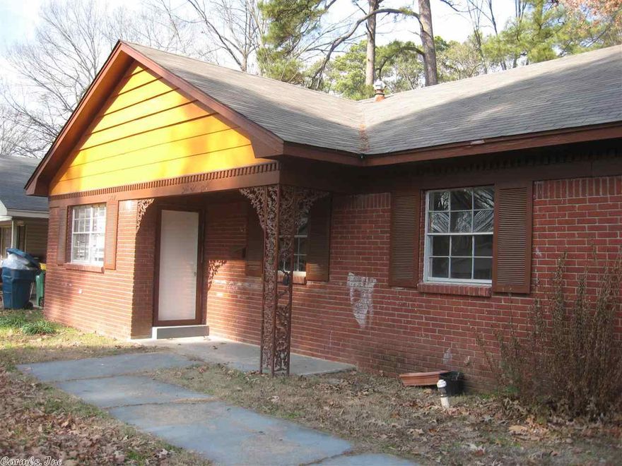 Great home with 4 BDRM and 2BTH; LR is spacious along with the Kitchen/Dining Room combo; Flooring is all tile; Large back yard partially fenced; EZ maintenance (brick/frame) Sold " AS IS" welcome inspections; Home is a EZ show; Vacant just call agent!