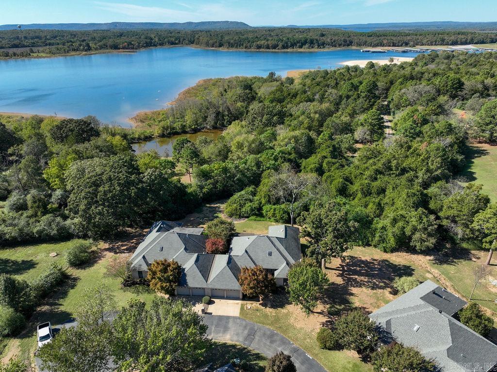 VINEGAR HILL  (H.P.R.) - Residential