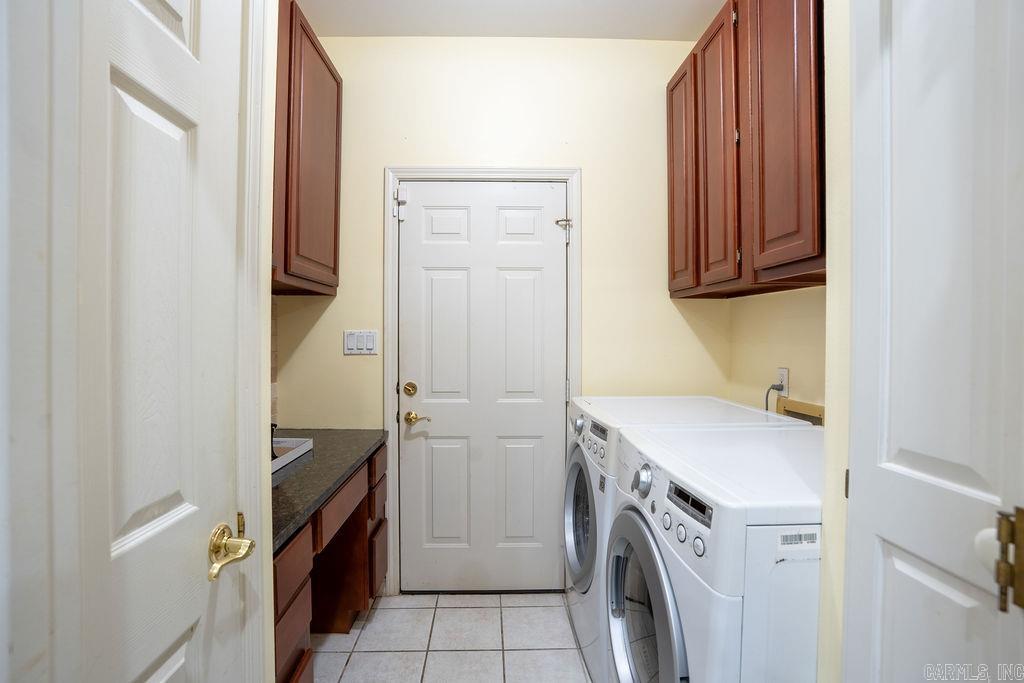 VINEGAR HILL  (H.P.R.) - Residential