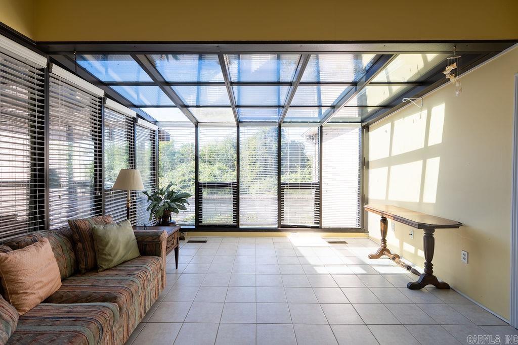 VINEGAR HILL  (H.P.R.) - Residential