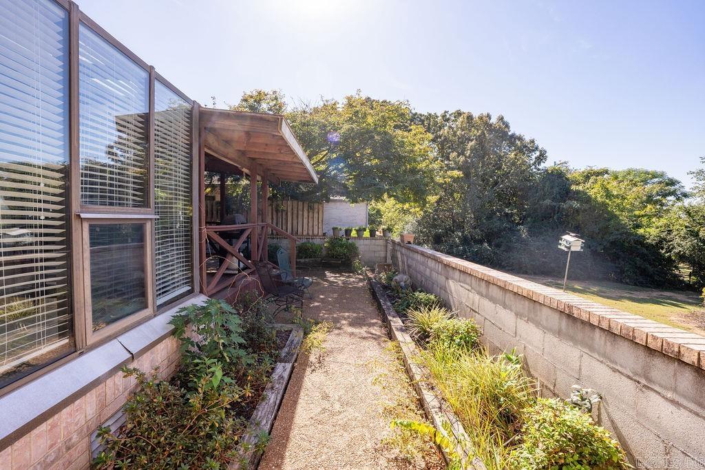 VINEGAR HILL  (H.P.R.) - Residential