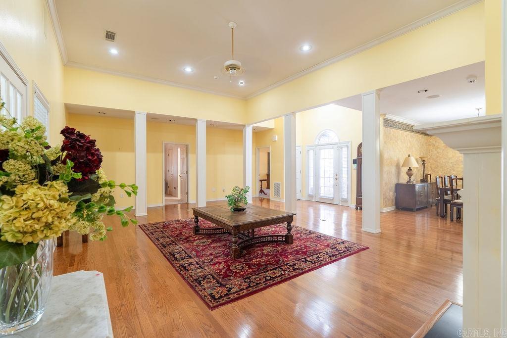 VINEGAR HILL  (H.P.R.) - Residential