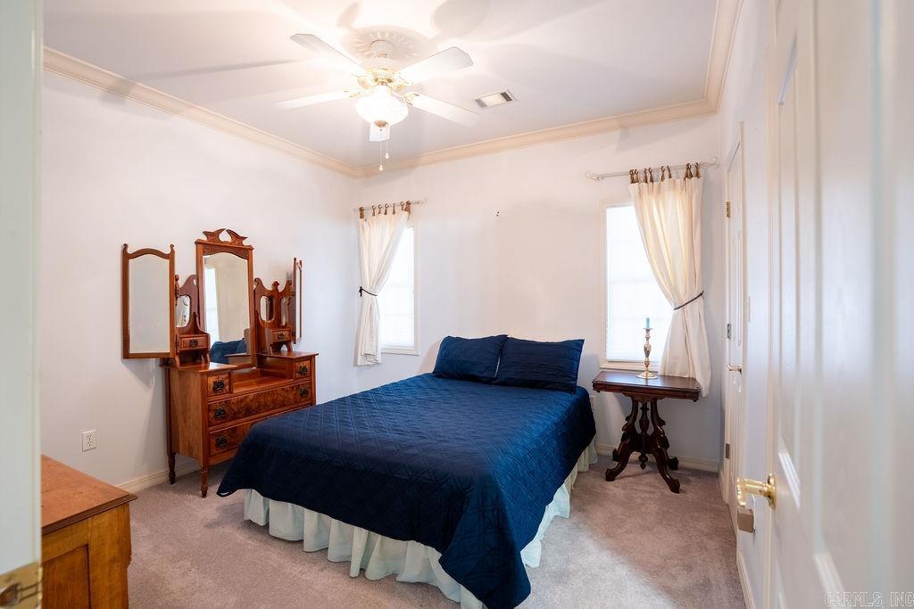 VINEGAR HILL  (H.P.R.) - Residential