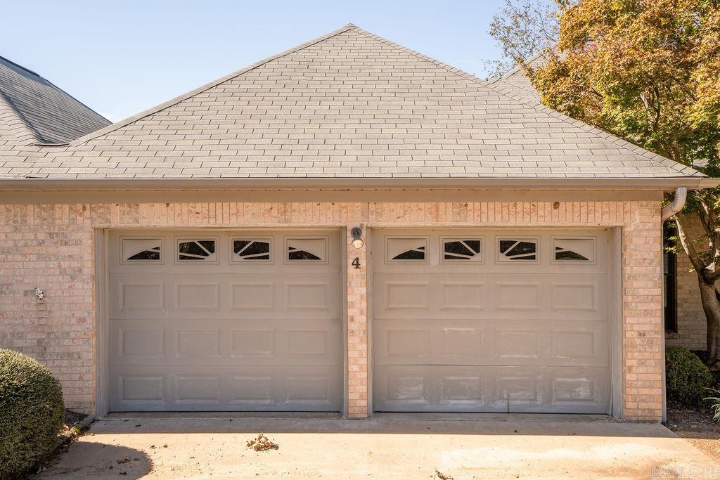 VINEGAR HILL  (H.P.R.) - Residential