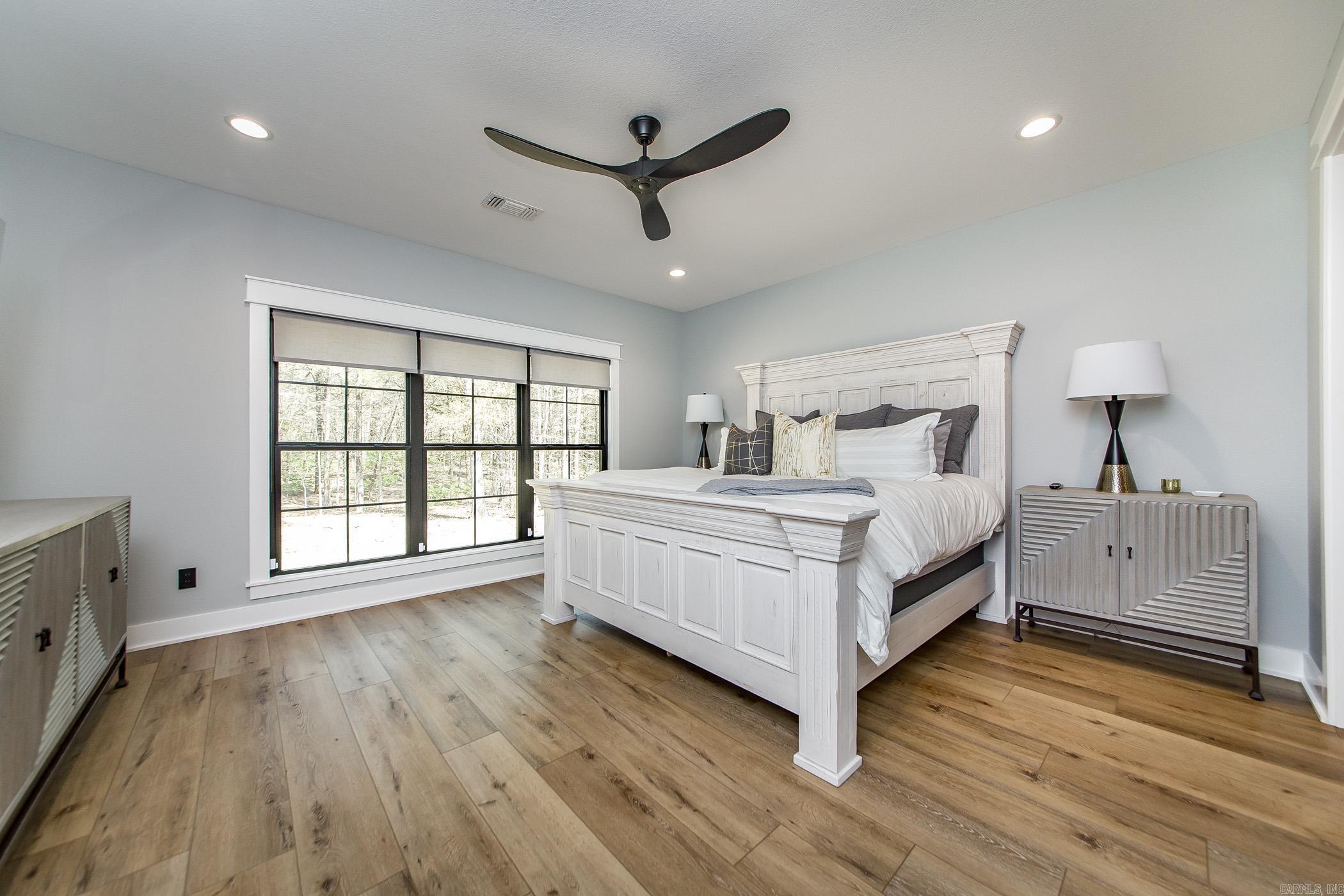 Enchanted Peninsula - Residential