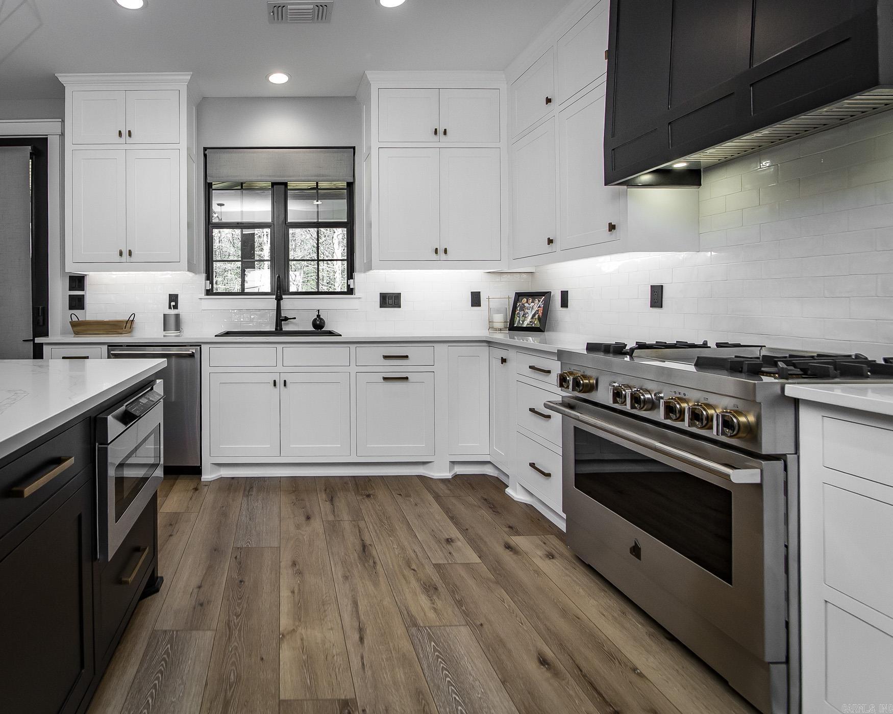 Enchanted Peninsula - Residential