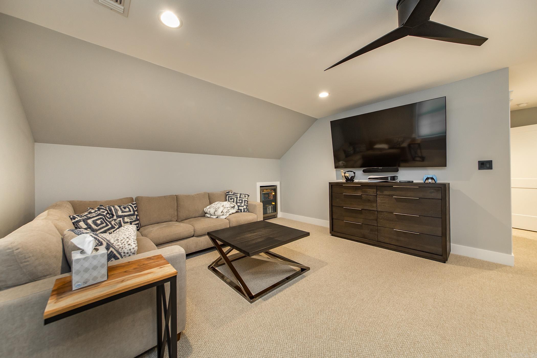 Enchanted Peninsula - Residential