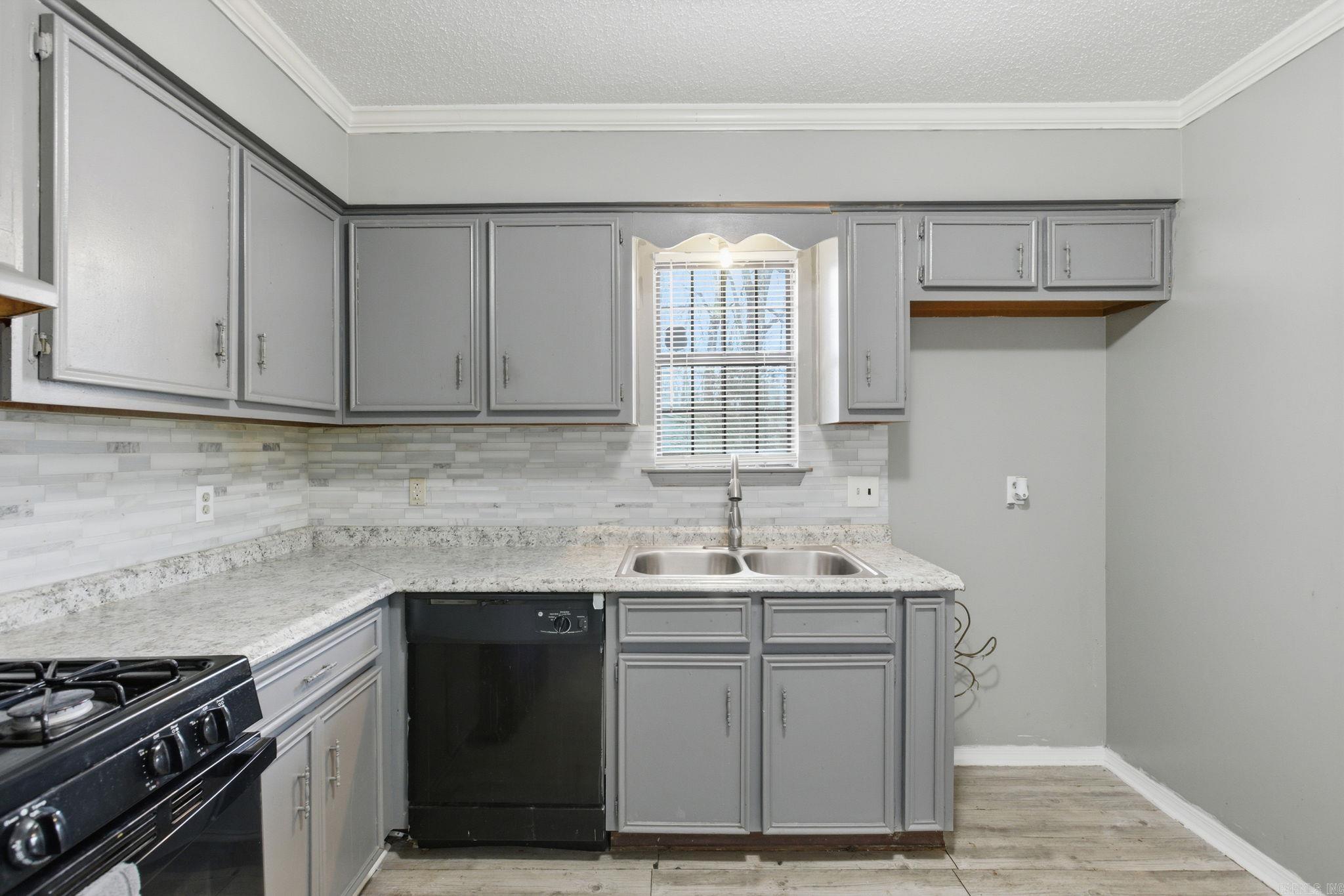 BARROW JOHN - Residential