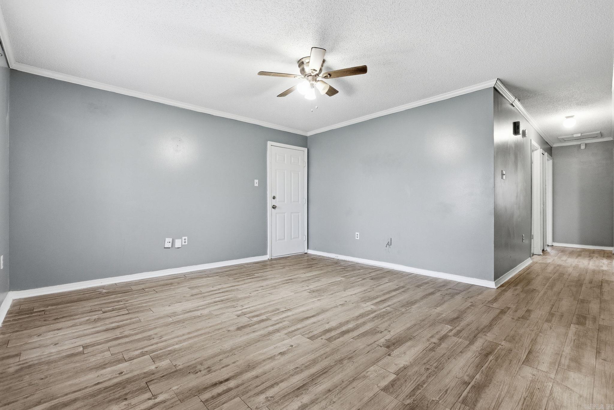 BARROW JOHN - Residential