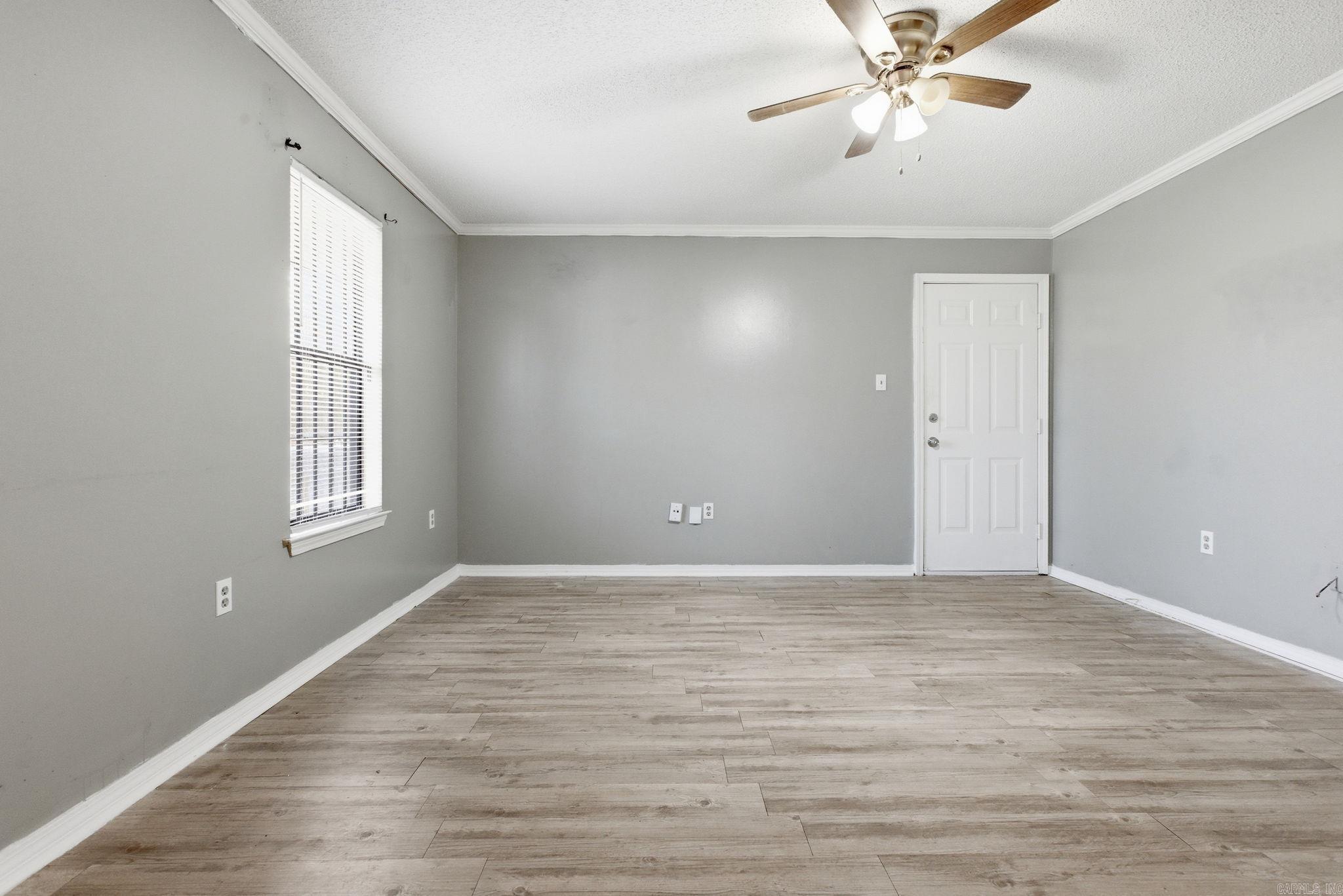 BARROW JOHN - Residential