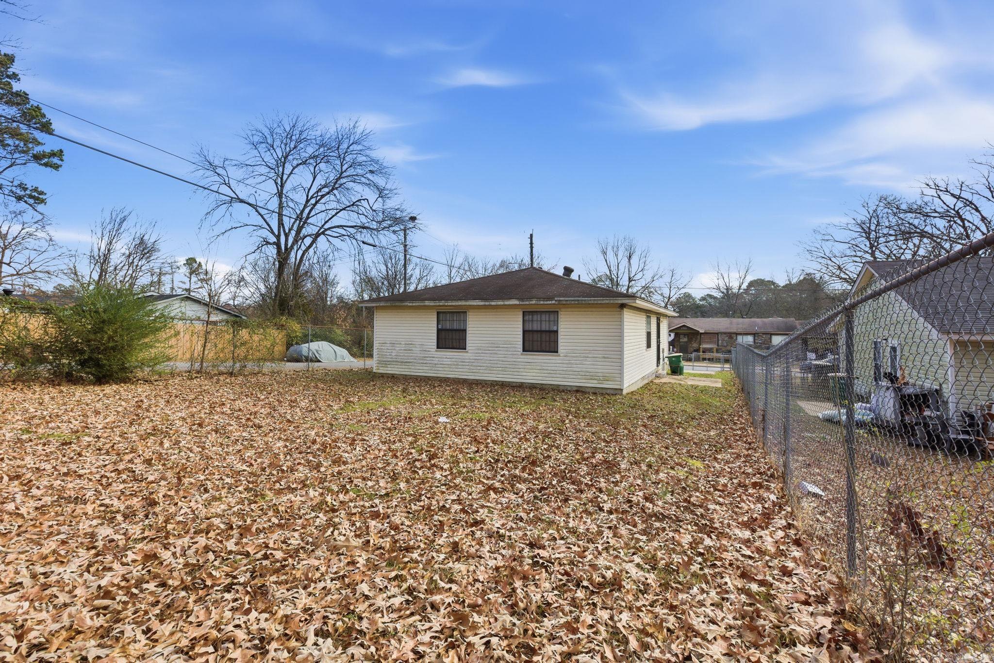 BARROW JOHN - Residential