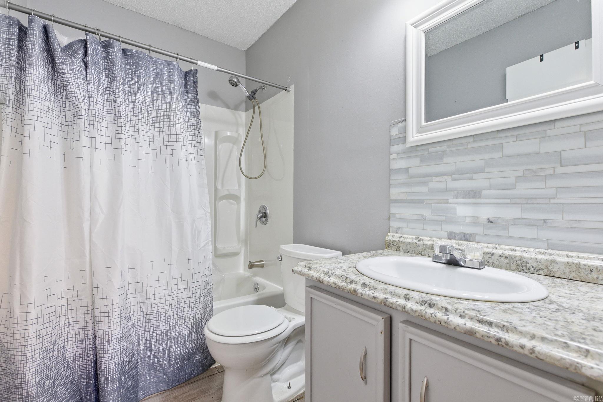 BARROW JOHN - Residential