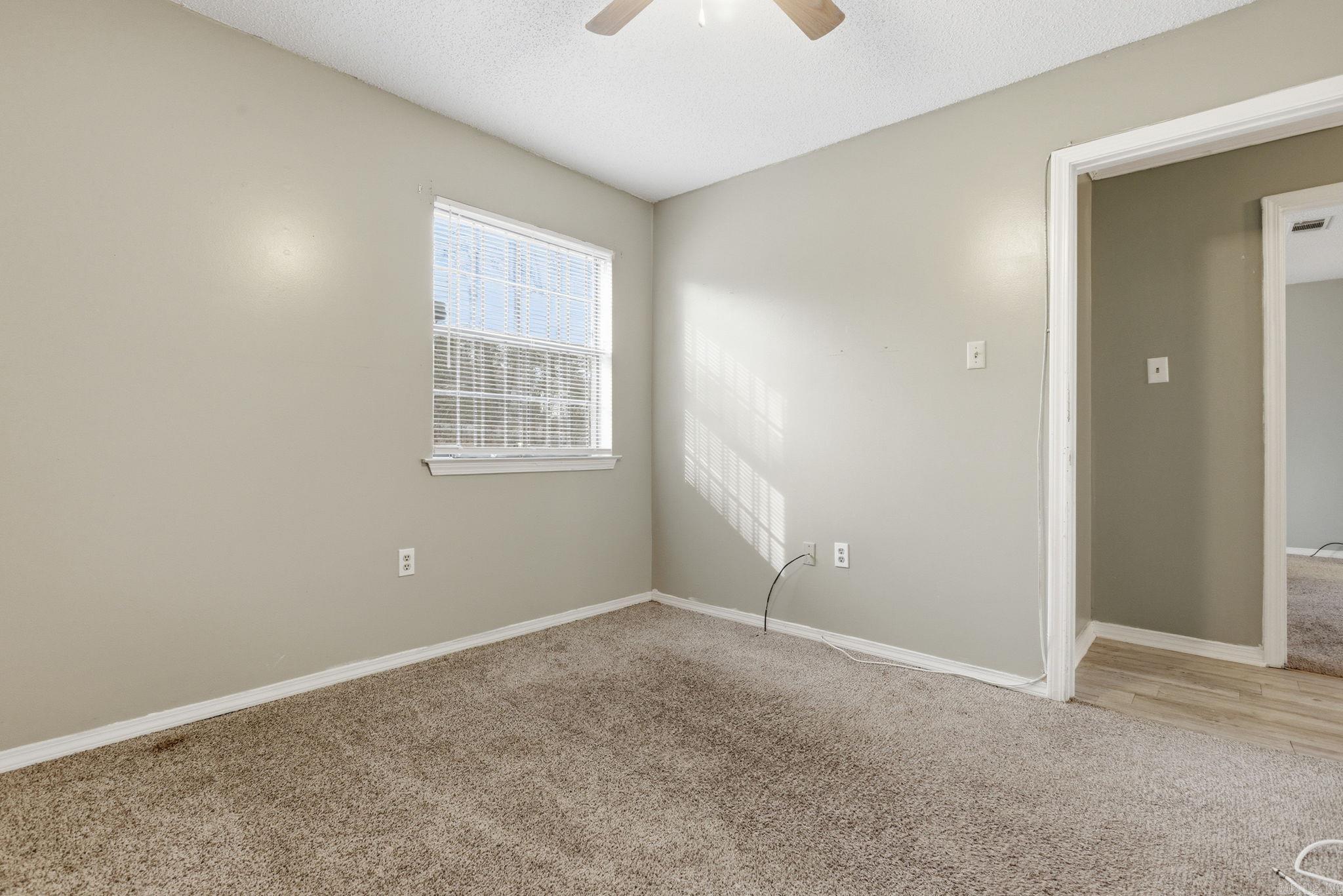 BARROW JOHN - Residential